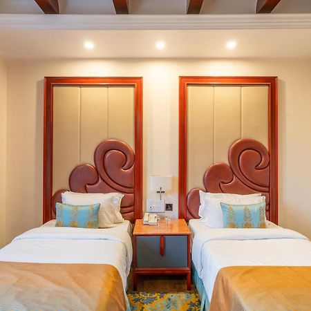 Hukam'S Lalit Mahal - Hotel Convention Club Rāipur Екстериор снимка